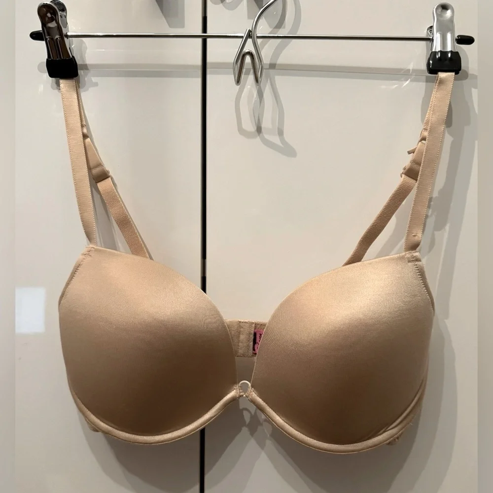 Size 34D - La Senza push-up bra - Picture 1 of 4
